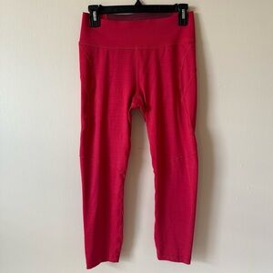 OUTDOOR VOICES | TechSweat Core Scarlet Red Cropped Leggings Women’s Size M